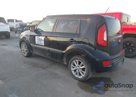 2013 Kia Soul z USA, uszkodzony, nr VIN KNDJT2A57D7549290